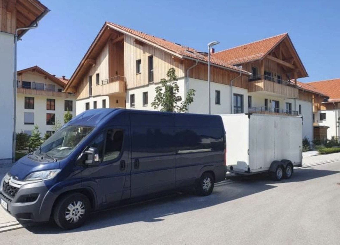 Fahrzeugtransport Anhänger